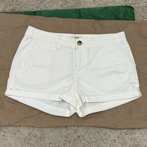 NWOT True Craft Women's White Shorts